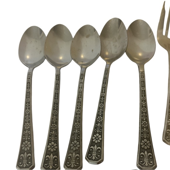 INTERPUR Florenz Stainless Steel Flatware Mixed LotTotal 16 Pieces Spoons Forks - Picture 2 of 7